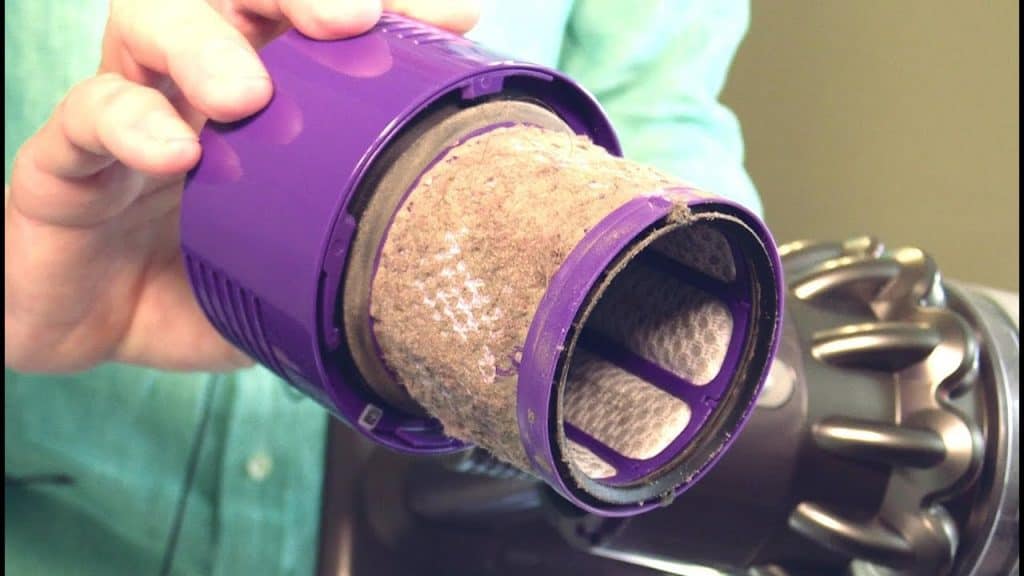 How to clean a Dyson Vacuum